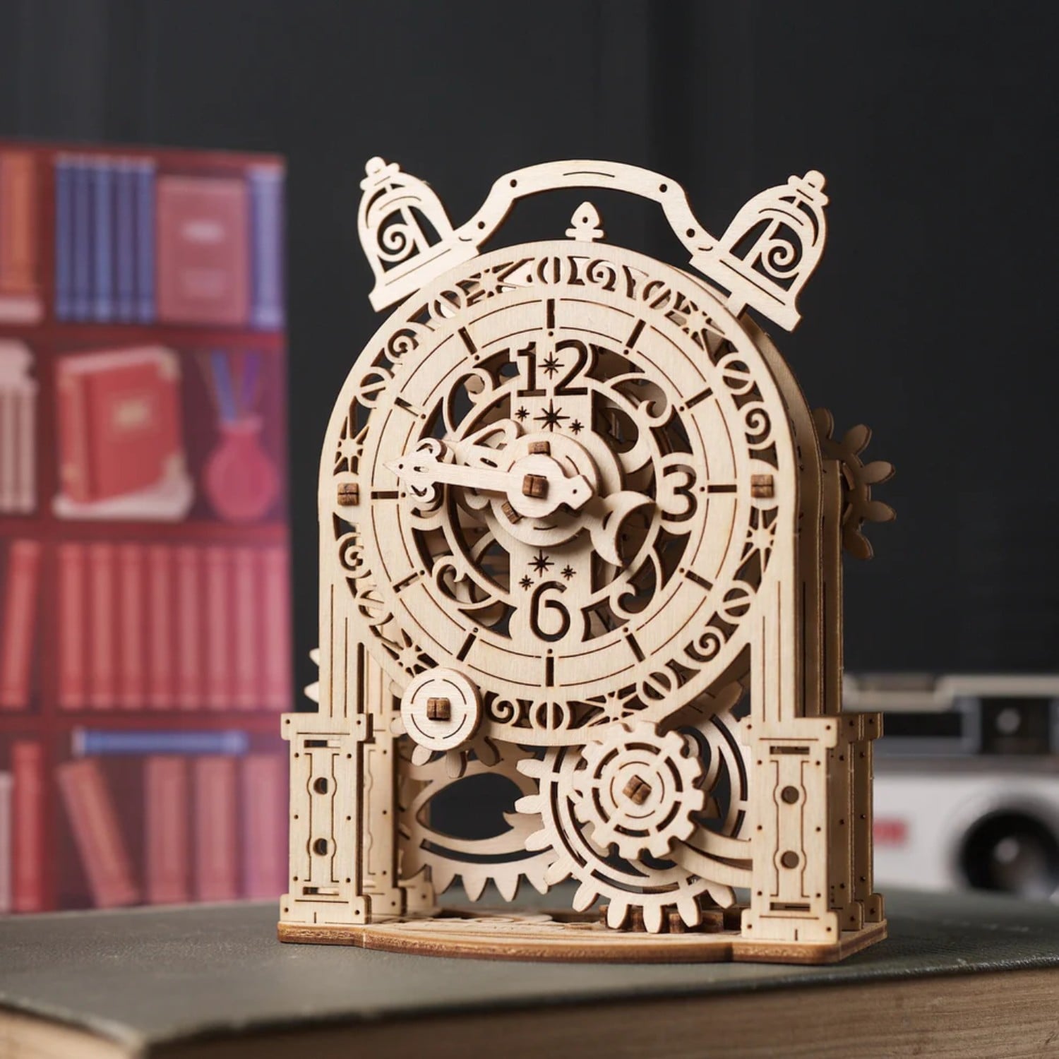 ugears-brand-slide 